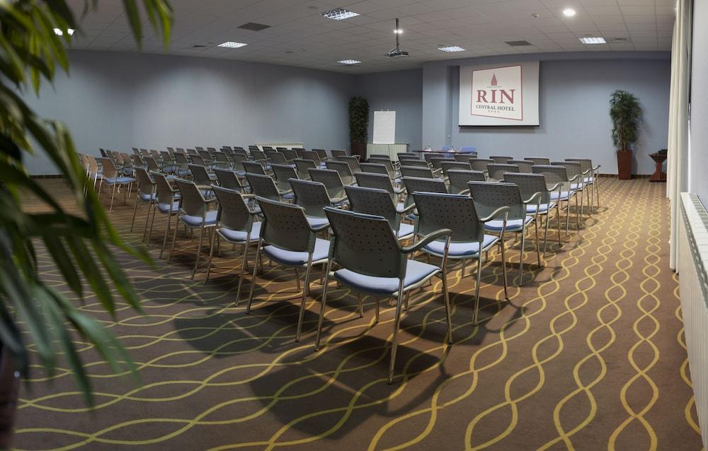 Rin מלון בוקרשט